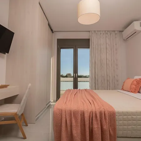 Dianthus With Private Pool In Zakynthos Sarakinádhon