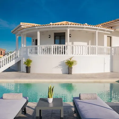 Villa Dianthus With Private Pool In Zakynthos *