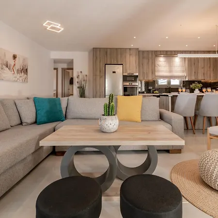 Dianthus With Private Pool In Zakynthos