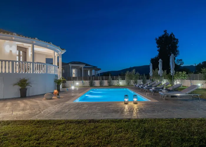 Dianthus With Private Pool In Zakynthos * Sarakinádhon