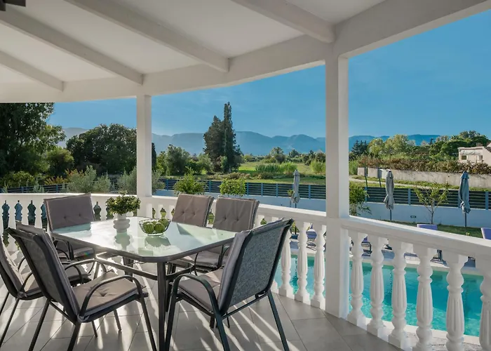 Villa Dianthus With Private Pool In Zakynthos *